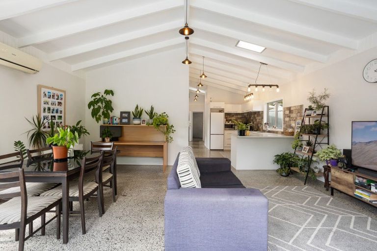 Photo of property in 2b Roach Street, Maeroa, Hamilton, 3200