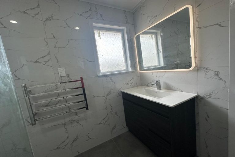 Photo of property in 10 William Avenue, Manurewa, Auckland, 2102