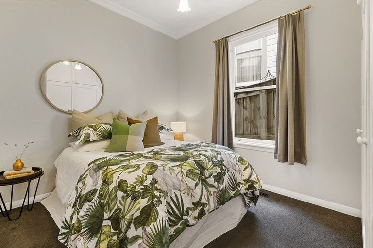 Photo of property in 18 Rewa Road, Hataitai, Wellington, 6021