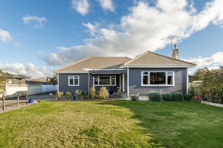 Photo of property in 52 Auckland Road, Greenmeadows, Napier, 4112