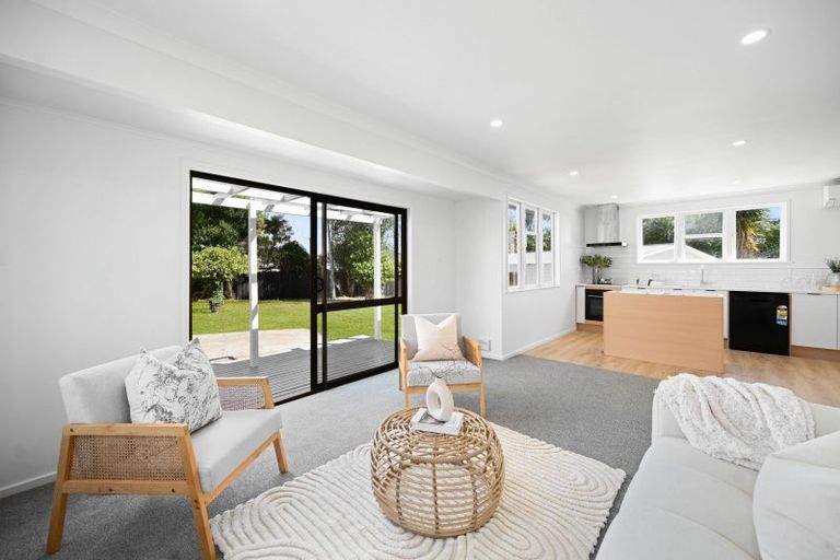 Photo of property in 10 Holland Road, Fairfield, Hamilton, 3214