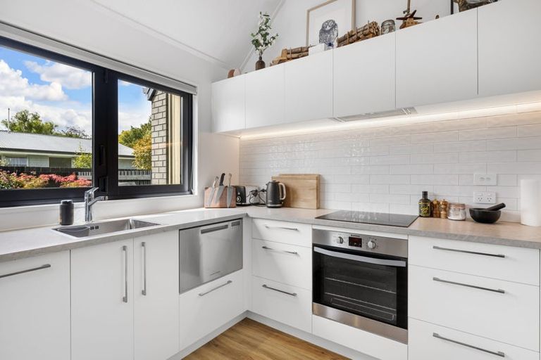 Photo of property in 141a Champion Street, Edgeware, Christchurch, 8013