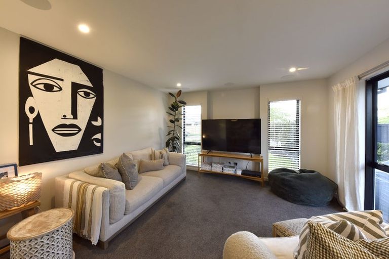 Photo of property in 4 Papawai Drive, Rangiora, 7400