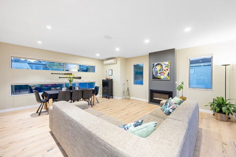 Photo of property in 26 Remuremu Street, Long Bay, Auckland, 0630