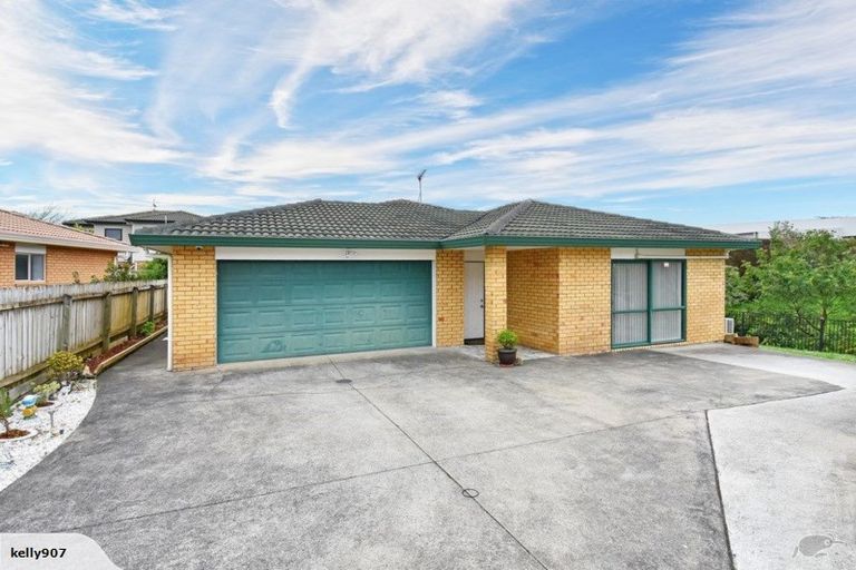 Photo of property in 27 Jaylo Place, Mangere, Auckland, 2022