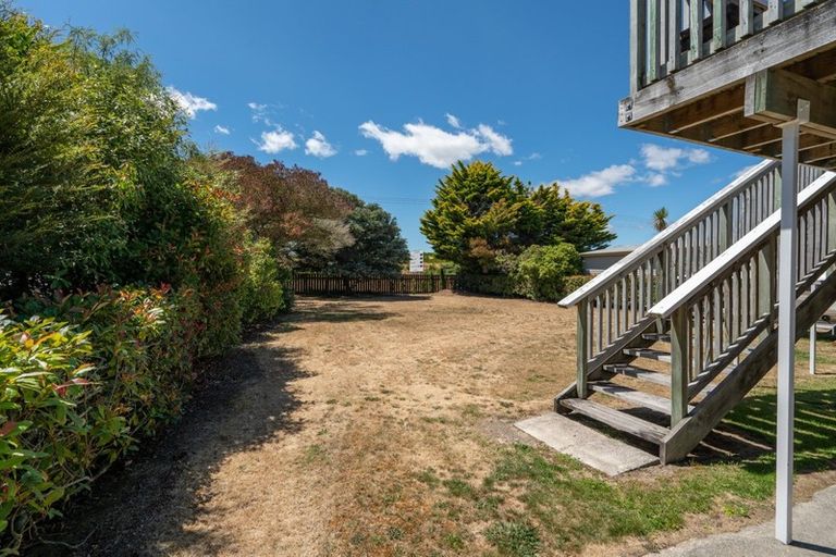 Photo of property in 9 Mahuta Road, Waitahanui, Taupo, 3378