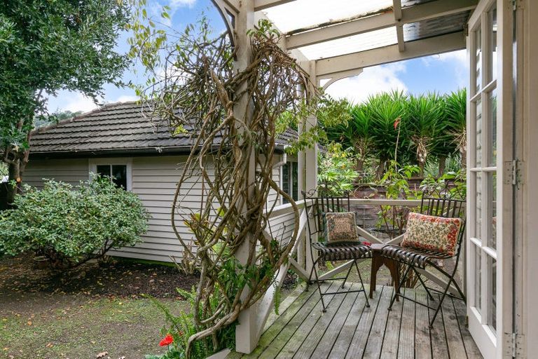 Photo of property in 8 York Avenue, Manor Park, Lower Hutt, 5019