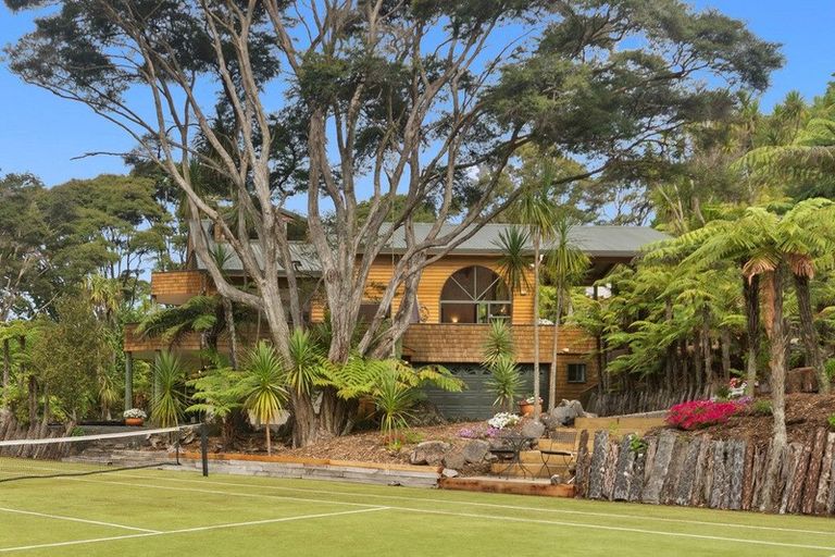 Photo of property in 366g Huia Road, Titirangi, Auckland, 0604