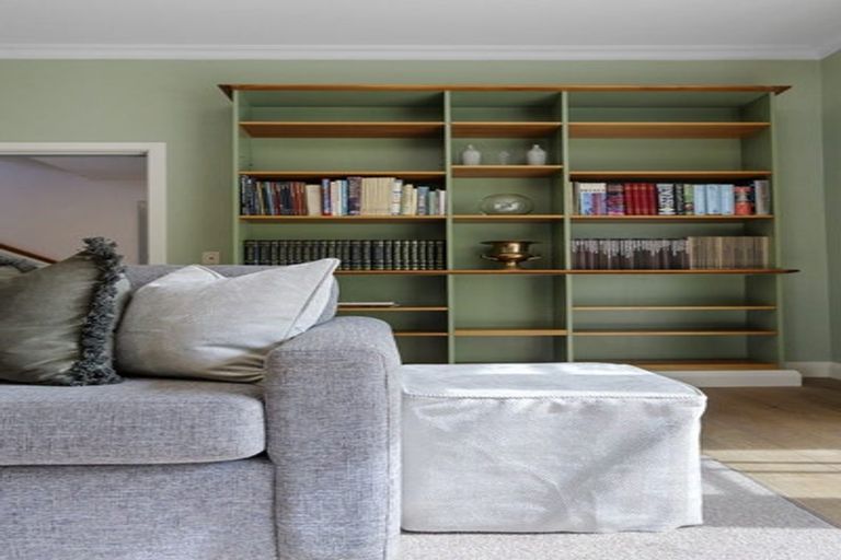 Photo of property in 16 Desmond Street, Merivale, Christchurch, 8014
