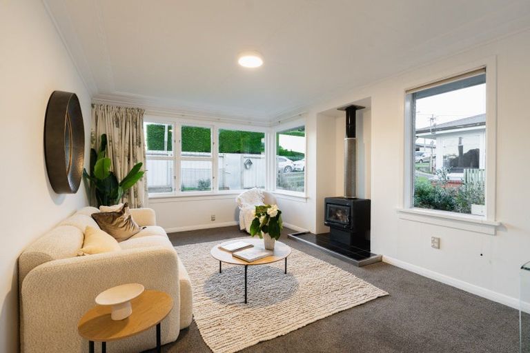 Photo of property in 29 Glendevon Place, Vauxhall, Dunedin, 9013