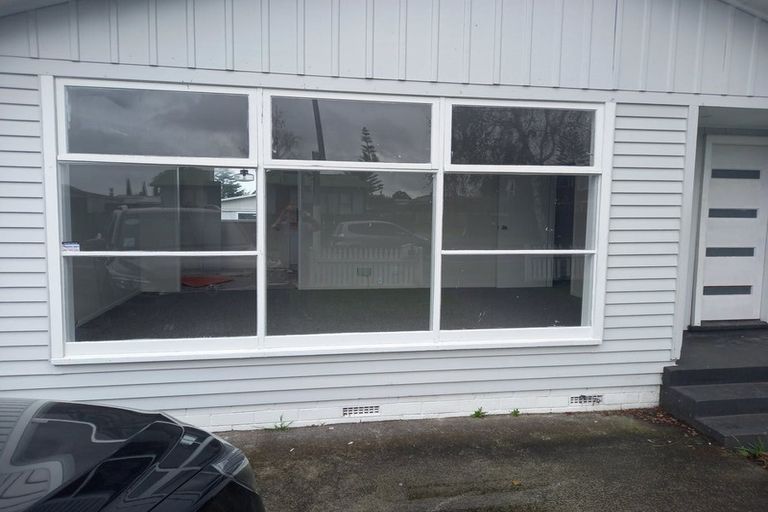 Photo of property in 136 Rowandale Avenue, Manurewa, Auckland, 2102