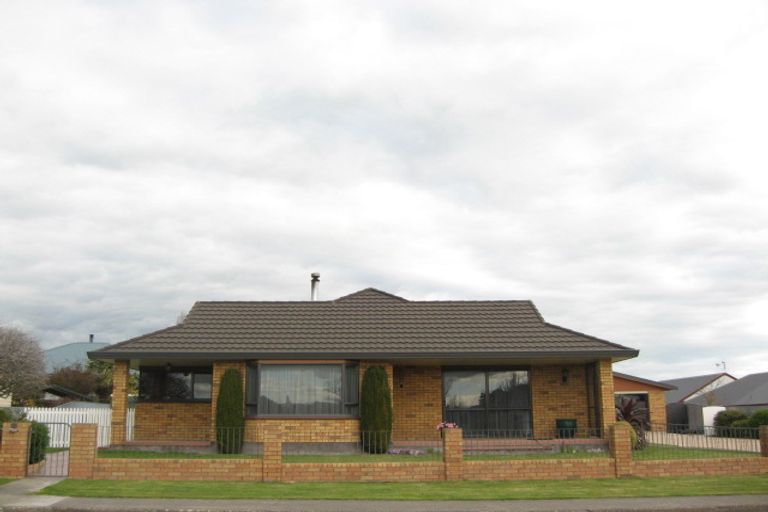 Photo of property in 54 Mount Herbert Road, Waipukurau, 4200