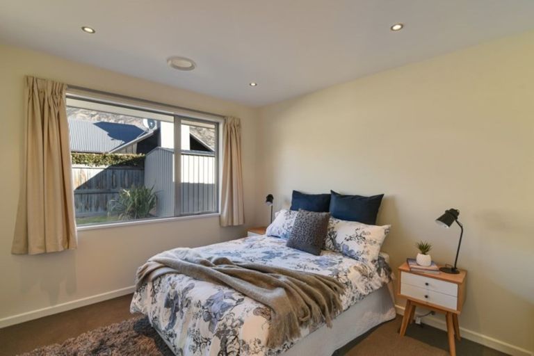 Photo of property in 42 Erskine Street, Lake Hayes, Queenstown, 9304
