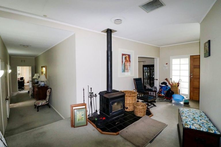 Photo of property in 88 Pukepapa Road, Marton, 4710