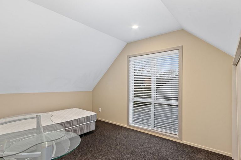 Photo of property in 10a Champion Street, Edgeware, Christchurch, 8013