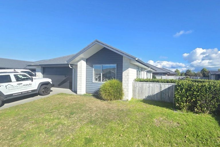 Photo of property in 70 Dunkeld Drive, Papamoa, 3118