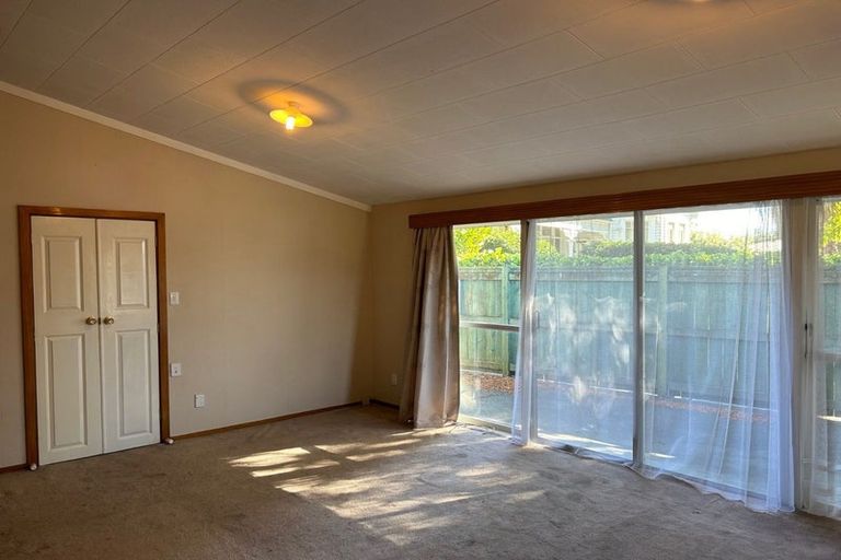 Photo of property in 72 Avondale Road, Taradale, Napier, 4112