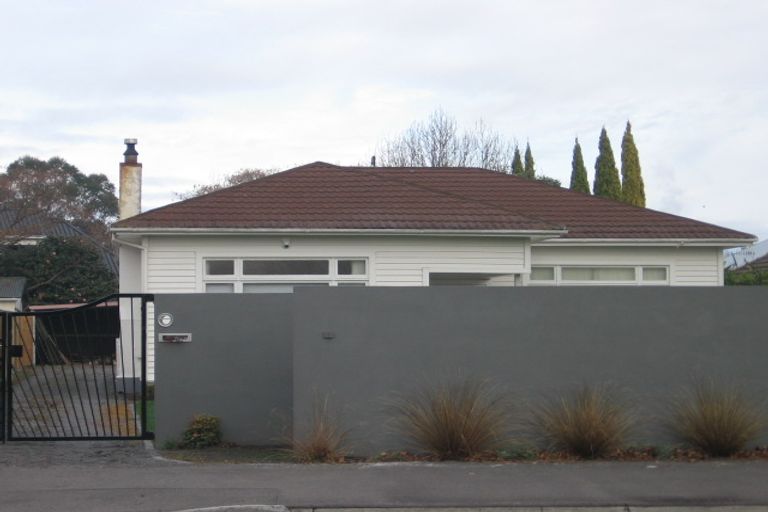 Photo of property in 117 Frederick Street, Mayfair, Hastings, 4122