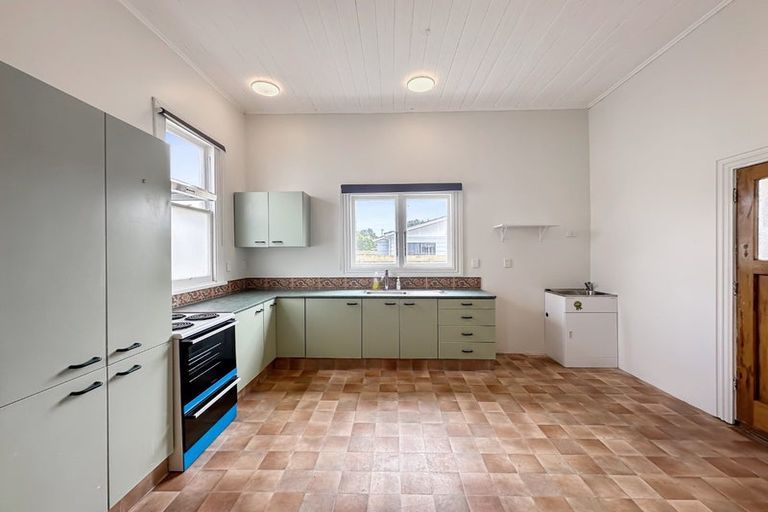 Photo of property in 37 Salisbury Avenue, Whanganui East, Whanganui, 4500