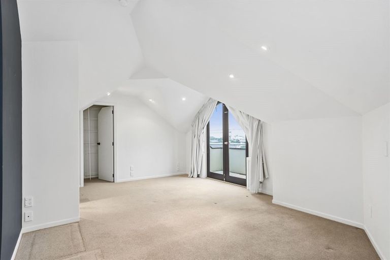 Photo of property in 24b Clyde Street, Mount Maunganui, 3116