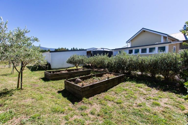 Photo of property in 680 Laws Road, Dannevirke, 4978