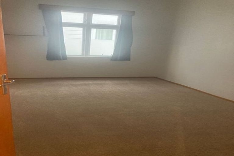 Photo of property in 21a Matai Road, Stanmore Bay, Whangaparaoa, 0932