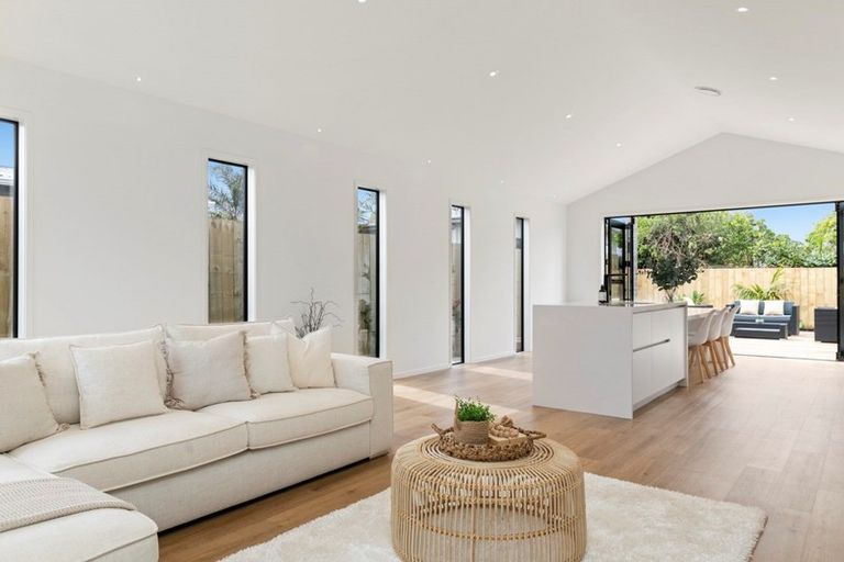 Photo of property in 704b Papamoa Beach Road, Papamoa Beach, Papamoa, 3118