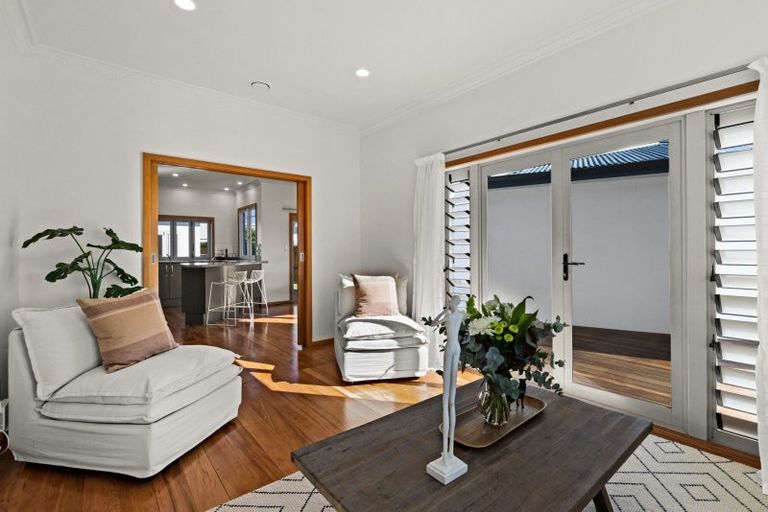 Photo of property in 22 Campbell Street, Havelock North, 4130