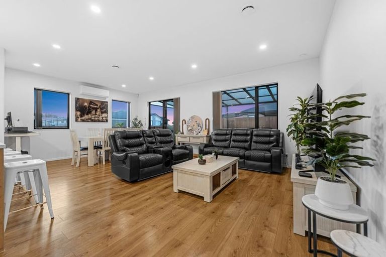 Photo of property in 1 Pipi Crescent, Tuakau, 2121