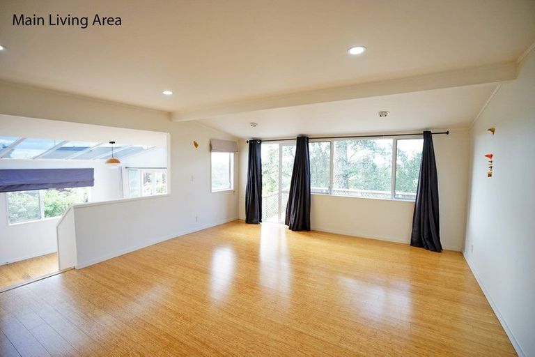 Photo of property in 11 Glenwood Avenue, Birkenhead, Auckland, 0626