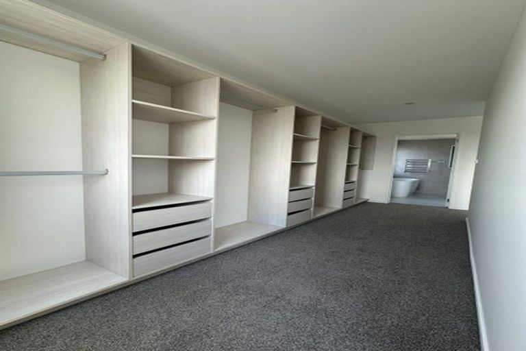 Photo of property in 26 Anehu Place, Greenhithe, Auckland, 0632