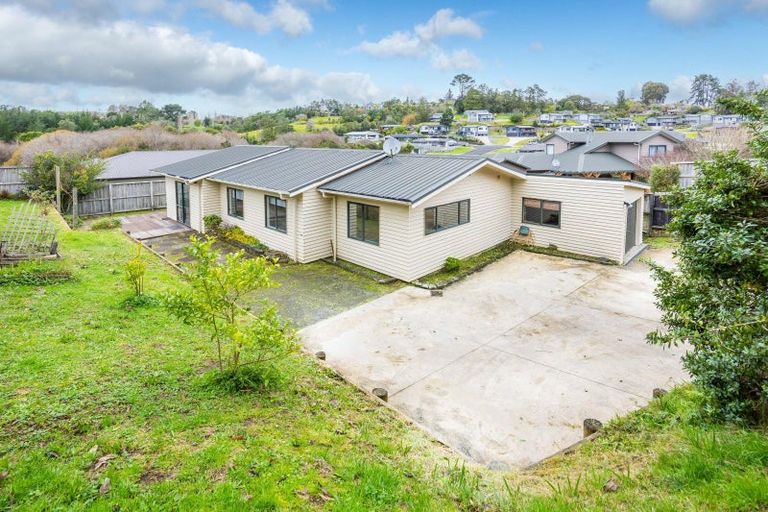 Photo of property in 10 Rata Avenue, Huntly, 3700