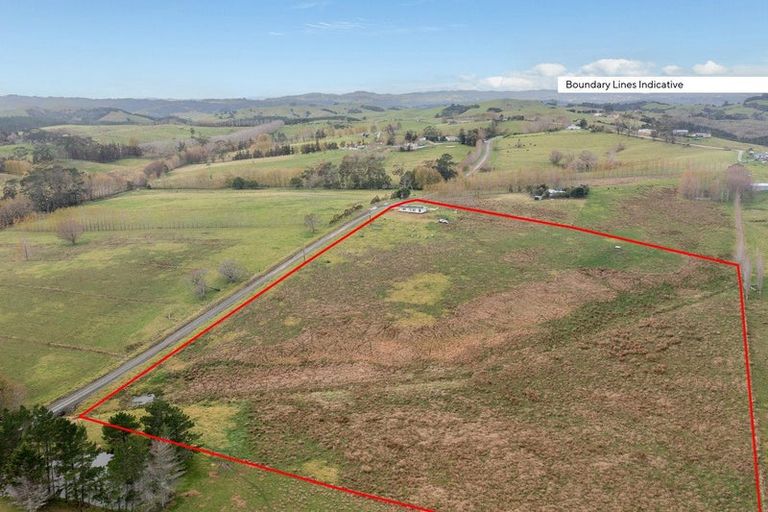 Photo of property in 63 Nukuroa Road, Oruawharo, Wellsford, 0975