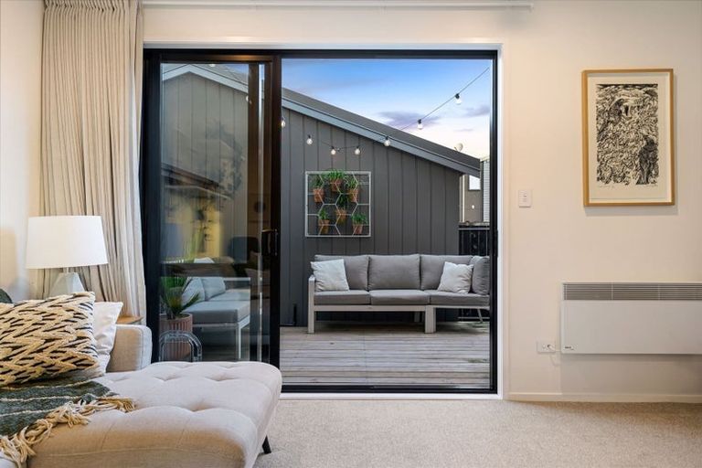 Photo of property in 58 Nugget Avenue, Hobsonville, Auckland, 0616