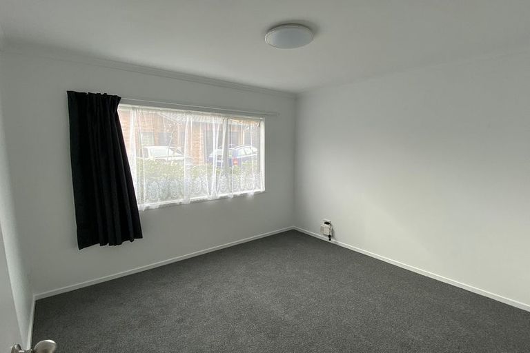 Photo of property in St Claire Village, 121/172 Mcleod Road, Te Atatu South, Auckland, 0610