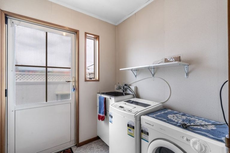 Photo of property in 2a Macmaster Street, Richmond, Invercargill, 9810