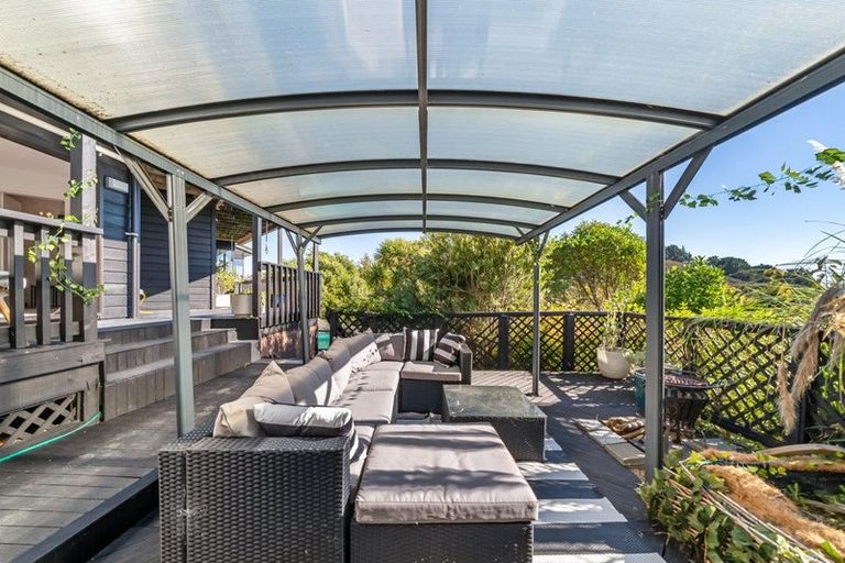 Photo of property in 50 Molyneux Close, Whitby, Porirua, 5024