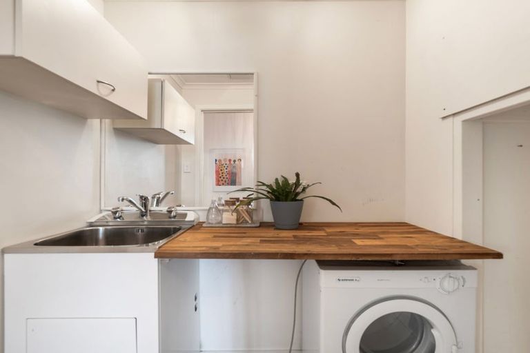 Photo of property in 537 Ferguson Street, Palmerston North, 4410