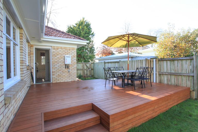 Photo of property in 124 Macfarlane Street, Hamilton East, Hamilton, 3216