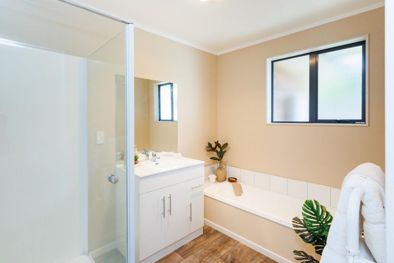 Photo of property in 53 Meridian Grove, Kelvin Grove, Palmerston North, 4414