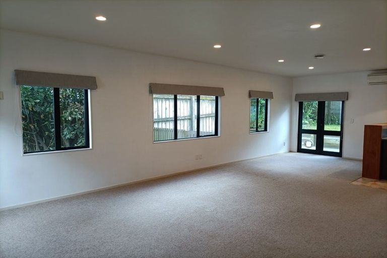 Photo of property in 19a Woodland Road, Johnsonville, Wellington, 6037