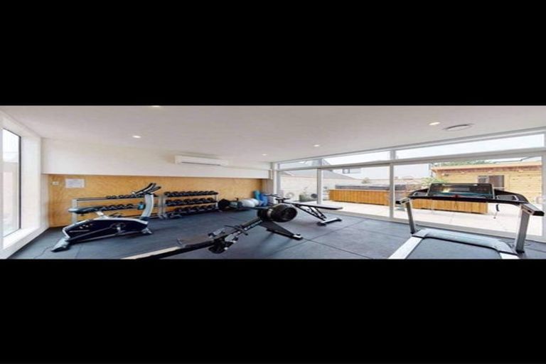 Photo of property in 12 John Britten Lane, Riccarton, Christchurch, 8011