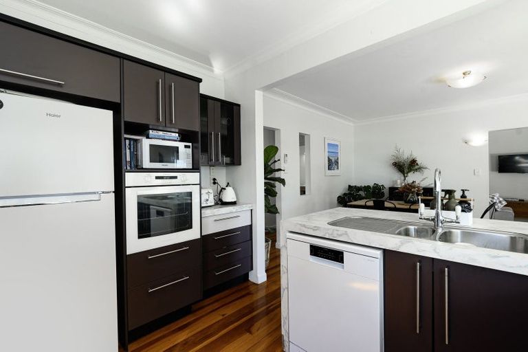 Photo of property in 17 Williams Street, Tauranga, 3110