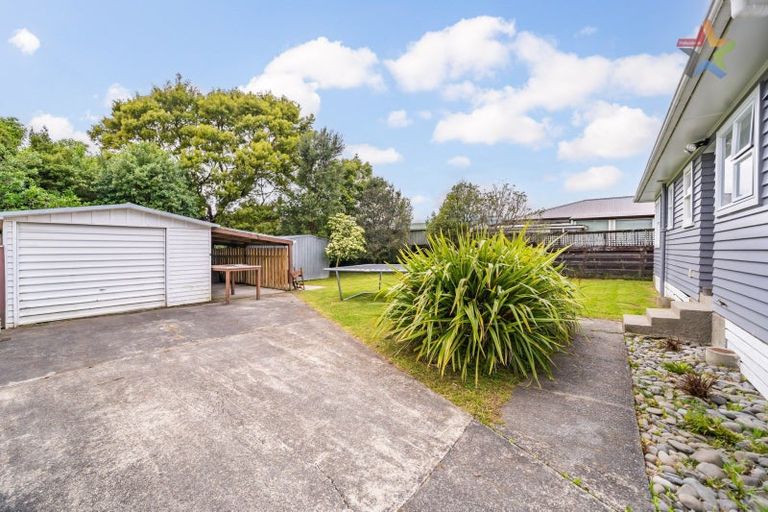 Photo of property in 32 Karaka Street, Wainuiomata, Lower Hutt, 5014