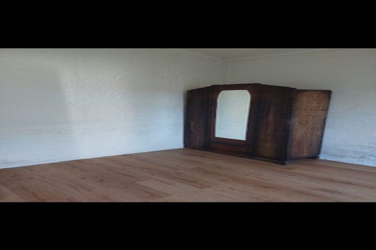 Photo of property in 1 Boundary Road, Opaheke, Papakura, 2113