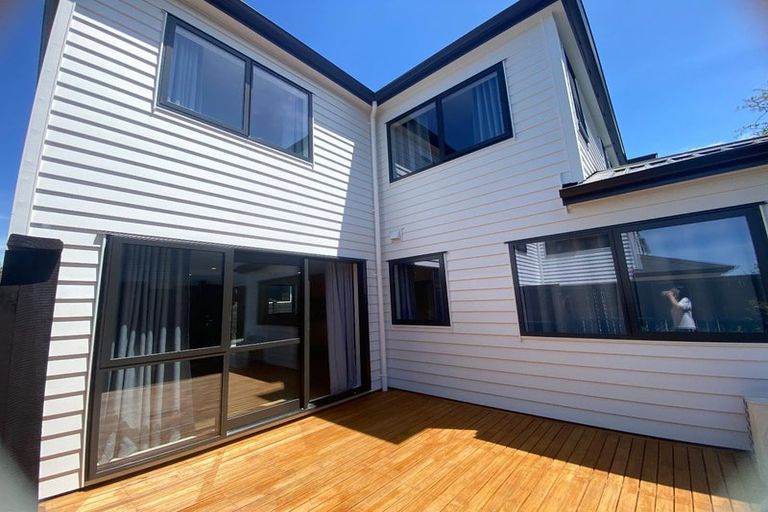 Photo of property in 31b Weldene Avenue, Glenfield, Auckland, 0629