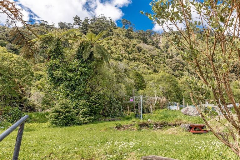 Photo of property in 35 Torea Street, Granity, 7823