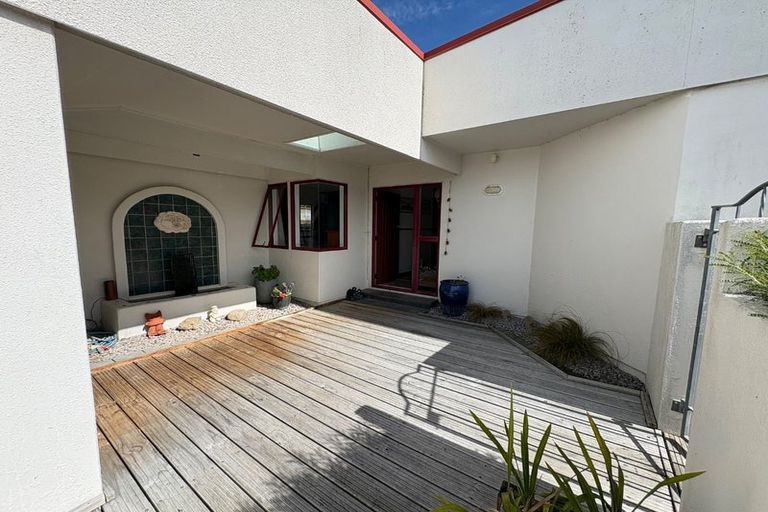 Photo of property in 70 Shrimpton Road, Haumoana, 4102