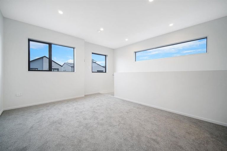 Photo of property in 69 Kairakau Street, Papakura, 2110