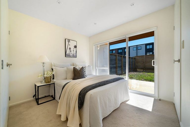 Photo of property in 81 Bordeaux Parade, Te Atatu South, Auckland, 0610